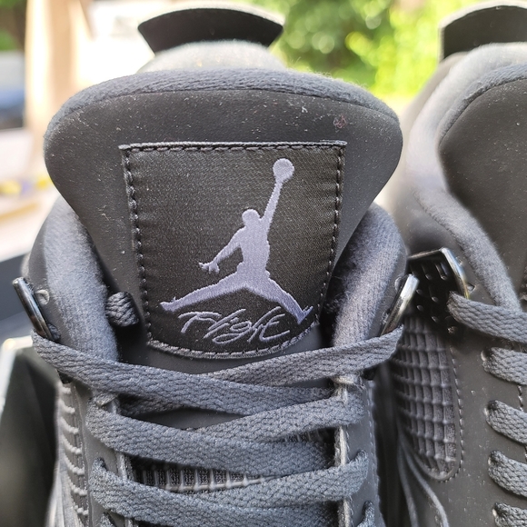 Jordan 4 Black Cats - Picture 6 of 6